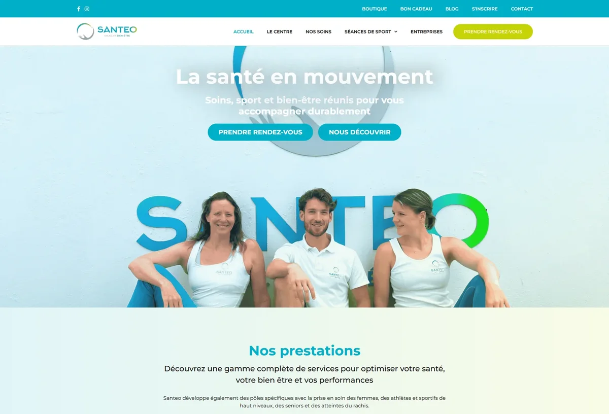Accueil Santéo avec photographie de l’équipe du centre